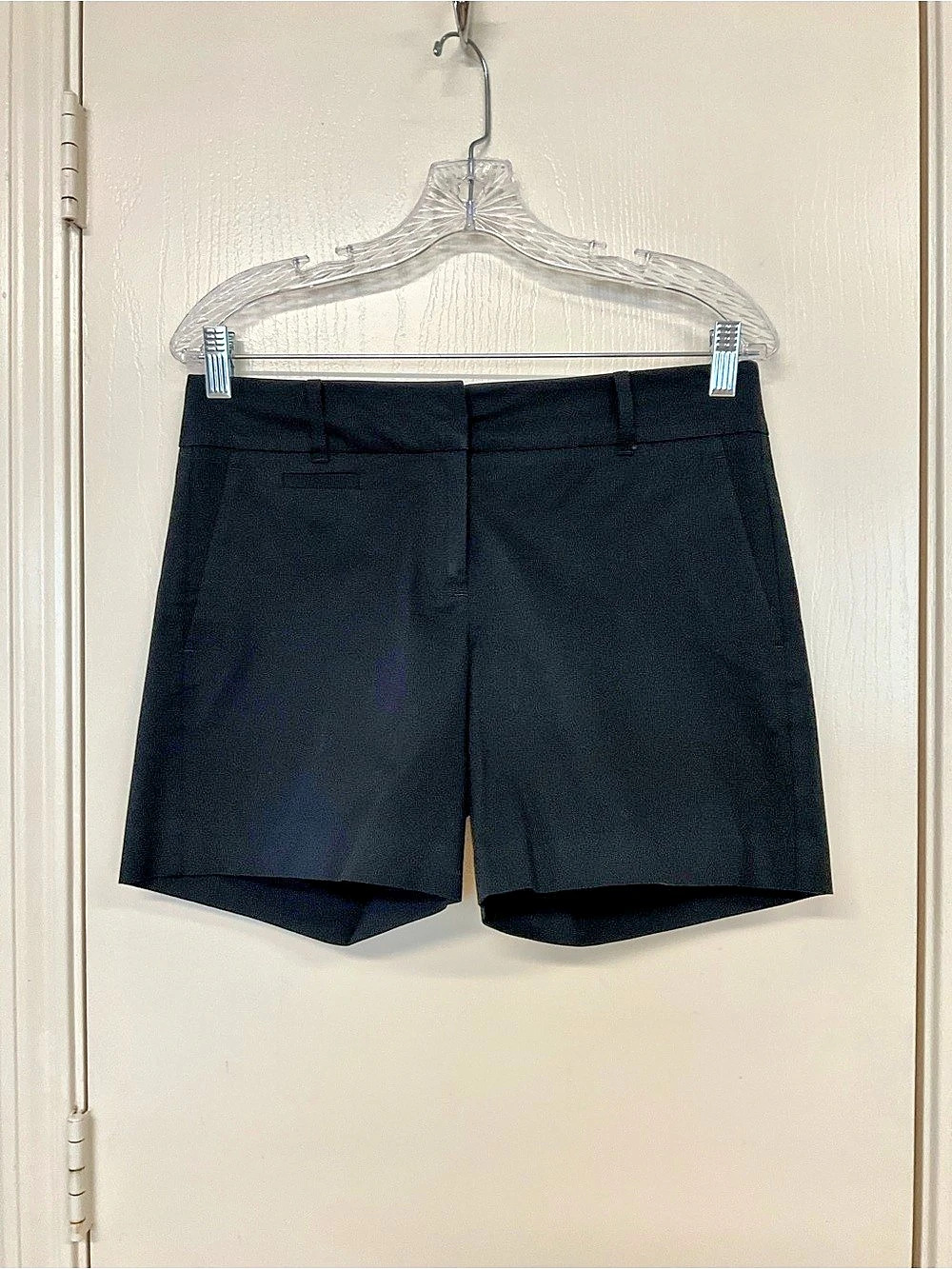 🌺$5.00 must bundle 🌺Ann Taylor Devyn Fit Women's Black Cotton Shorts Size 4 Like